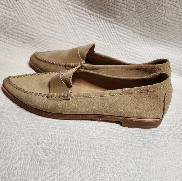 M. GEMI tan suede pointed toe loafers. Women's size 41. - Picture 10 of 16